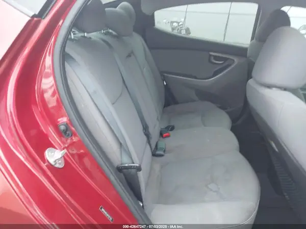 5NPDH4AEXGH762793 2016 HYUNDAI ELANTRA - Image 8