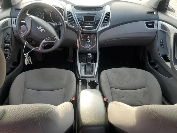 5NPDH4AEXGH762888 2016 HYUNDAI ELANTRA - Image 8