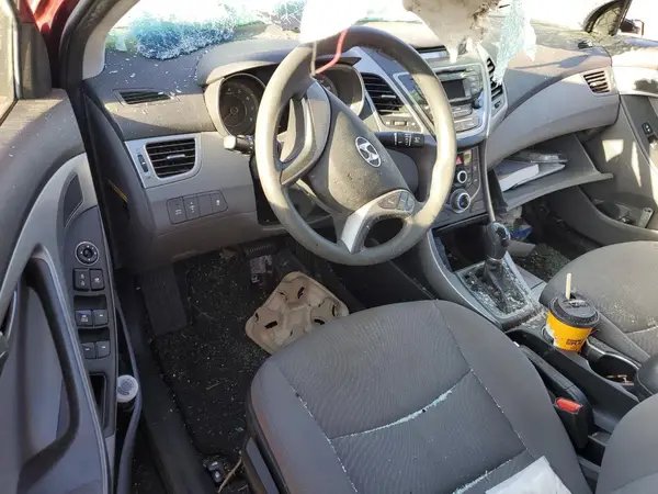 5NPDH4AEXGH763796 2016 HYUNDAI ELANTRA - Image 8