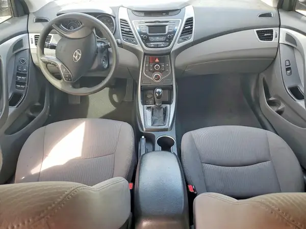 5NPDH4AEXGH765483 2016 HYUNDAI ELANTRA - Image 8