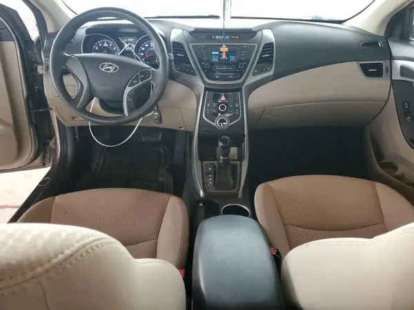 5NPDH4AEXGH765810 2016 HYUNDAI ELANTRA - Image 8