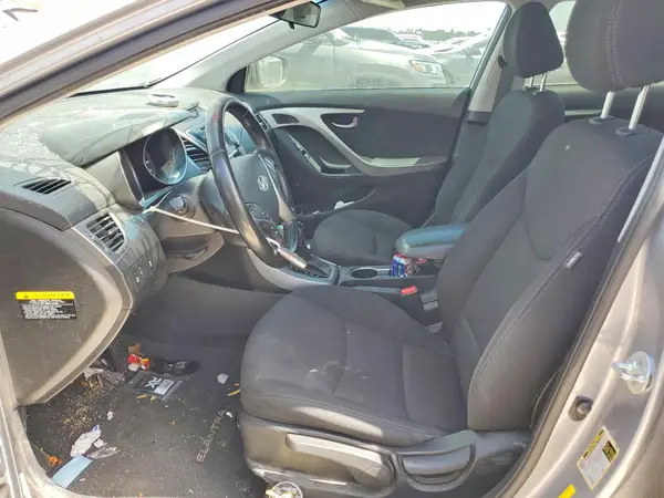 5NPDH4AEXGH765967 2016 HYUNDAI ELANTRA - Image 8