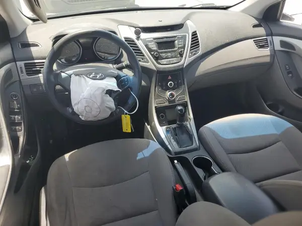 5NPDH4AEXGH766486 2016 HYUNDAI ELANTRA - Image 8