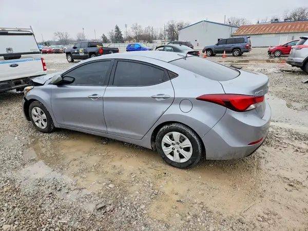 5NPDH4AEXGH770344 2016 HYUNDAI ELANTRA - Image 2