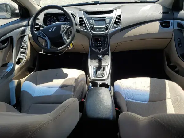 5NPDH4AEXGH773972 2016 HYUNDAI ELANTRA - Image 8