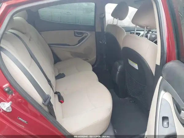 5NPDH4AEXGH774376 2016 HYUNDAI ELANTRA - Image 8