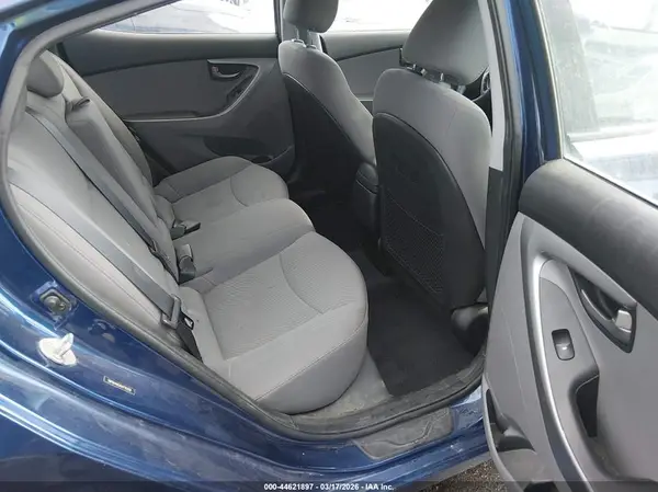 5NPDH4AEXGH776368 2016 HYUNDAI ELANTRA - Image 8