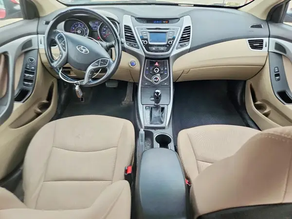 5NPDH4AEXGH781019 2016 HYUNDAI ELANTRA - Image 8