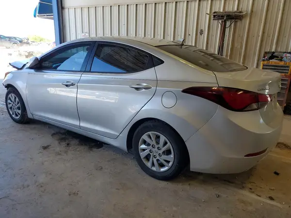 5NPDH4AEXGH781649 2016 HYUNDAI ELANTRA - Image 2