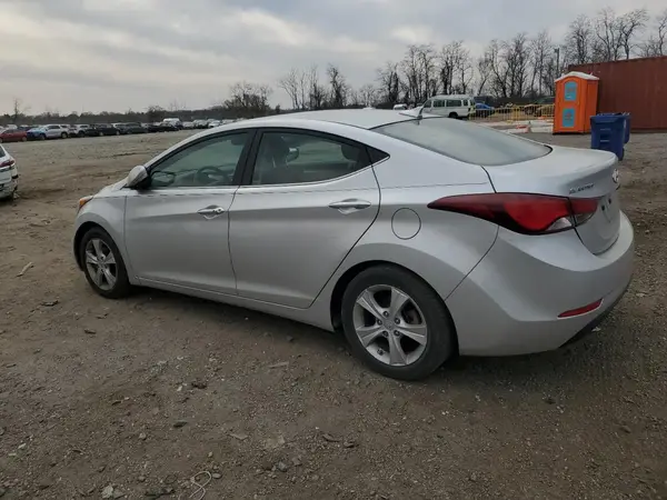 5NPDH4AEXGH782087 2016 HYUNDAI ELANTRA - Image 2