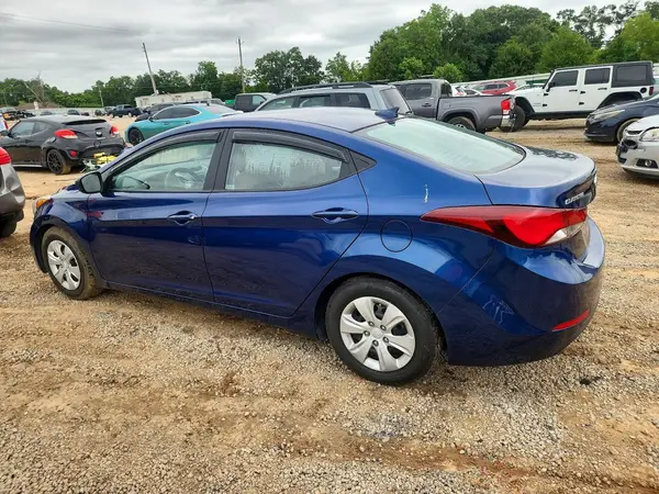 5NPDH4AEXGH782672 2016 HYUNDAI ELANTRA - Image 2