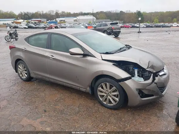 5NPDH4AEXGH783692 2016 HYUNDAI ELANTRA - Image 1