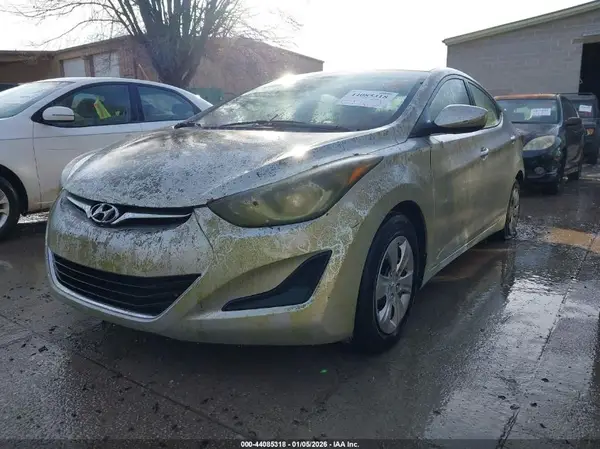 5NPDH4AEXGH784115 2016 HYUNDAI ELANTRA - Image 2