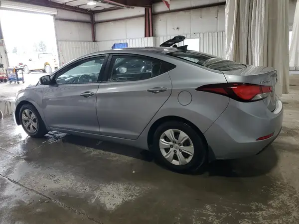 5NPDH4AEXGH786933 2016 HYUNDAI ELANTRA - Image 2