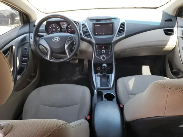 5NPDH4AEXGH788651 2016 HYUNDAI ELANTRA - Image 8