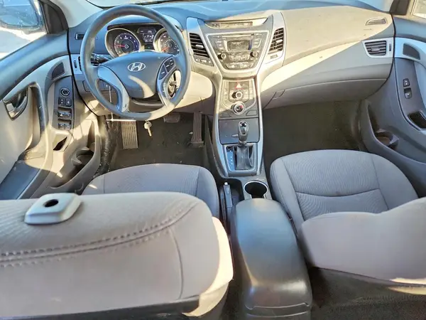 5NPDH4AEXGH789816 2016 HYUNDAI ELANTRA - Image 8