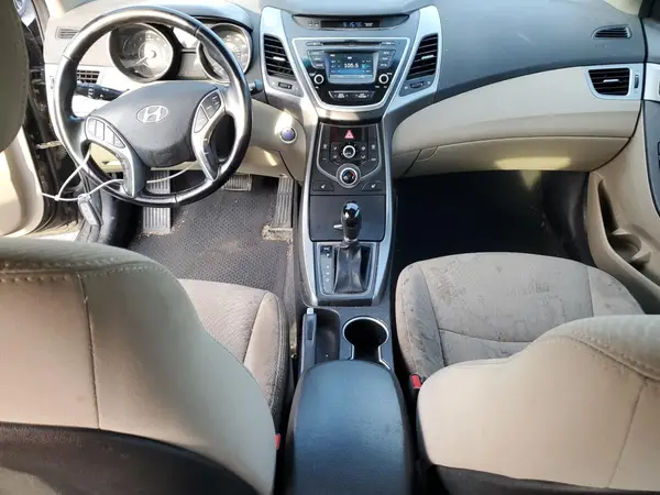 5NPDH4AEXGH790660 2016 HYUNDAI ELANTRA - Image 8