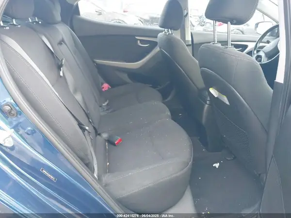 5NPDH4AEXGH790772 2016 HYUNDAI ELANTRA - Image 8