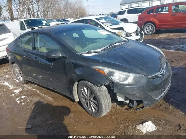 5NPDH4AEXGH791274 2016 HYUNDAI ELANTRA - Image 1