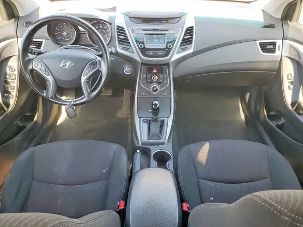 5NPDH4AEXGH795325 2016 HYUNDAI ELANTRA - Image 8