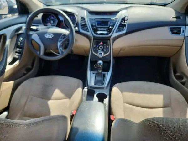 5NPDH4AEXGH799374 2016 HYUNDAI ELANTRA - Image 8