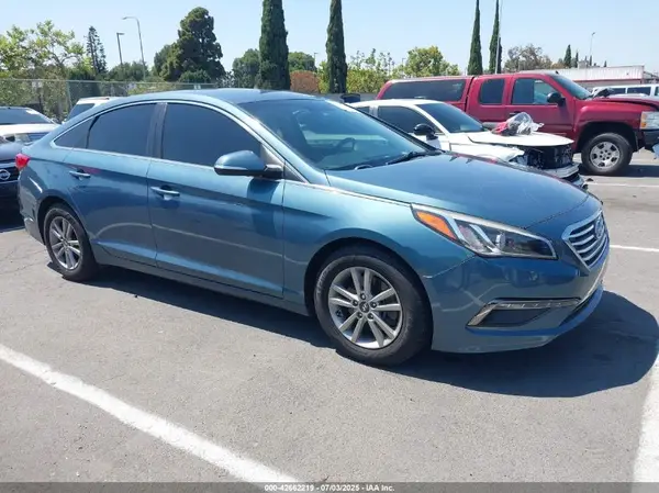 5NPE24AA0GH391890 2016 HYUNDAI SONATA - Image 1