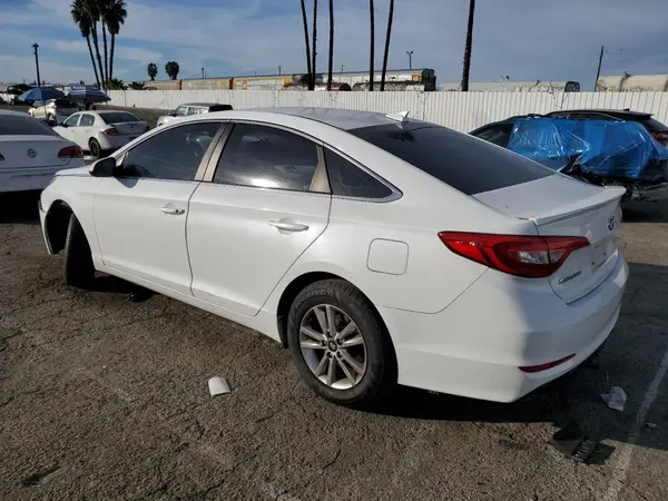 5NPE24AA0HH455444 2017 HYUNDAI SONATA - Image 2