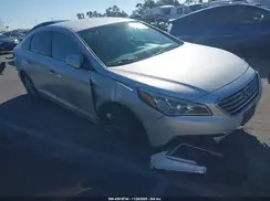 5NPE24AA0HH526996 2017 HYUNDAI SONATA