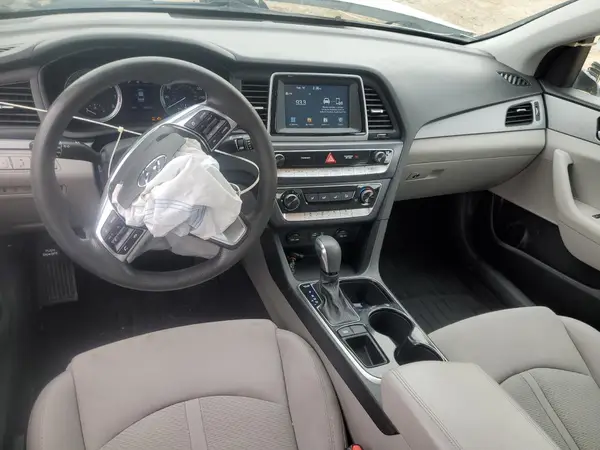 5NPE24AA0JH672613 2018 HYUNDAI SONATA - Image 8