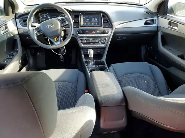 5NPE24AA0JH674006 2018 HYUNDAI SONATA - Image 8