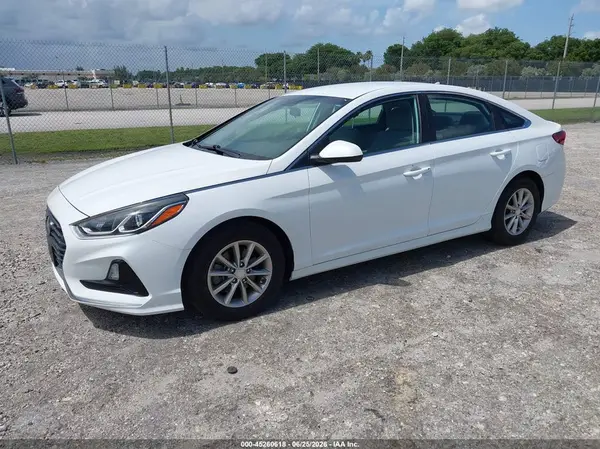 5NPE24AA0JH701642 2018 HYUNDAI SONATA - Image 2