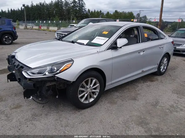 5NPE24AA0JH715959 2018 HYUNDAI SONATA - Image 2