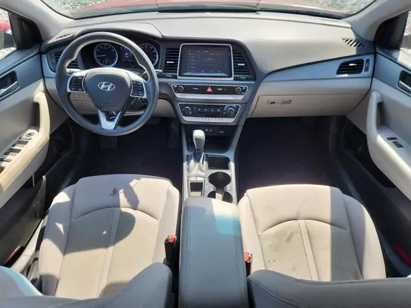 5NPE24AA0JH716870 2018 HYUNDAI SONATA - Image 8