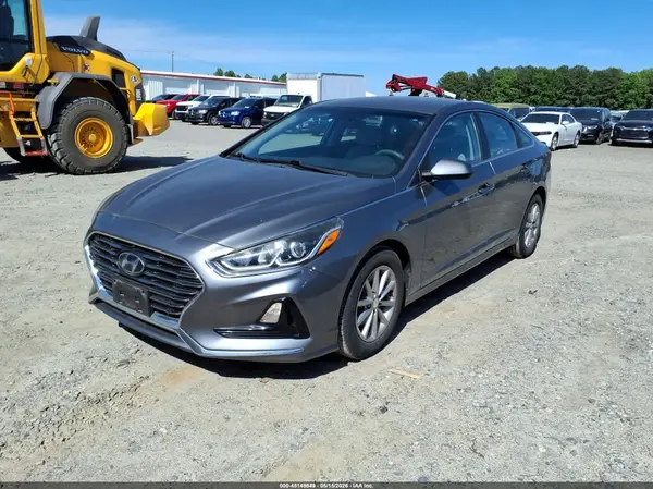 5NPE24AA0KH767710 2019 HYUNDAI SONATA - Image 2