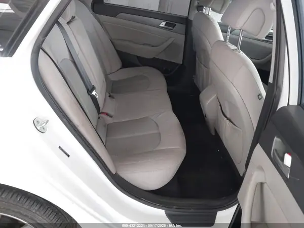 5NPE24AA1GH426128 2016 HYUNDAI SONATA - Image 8