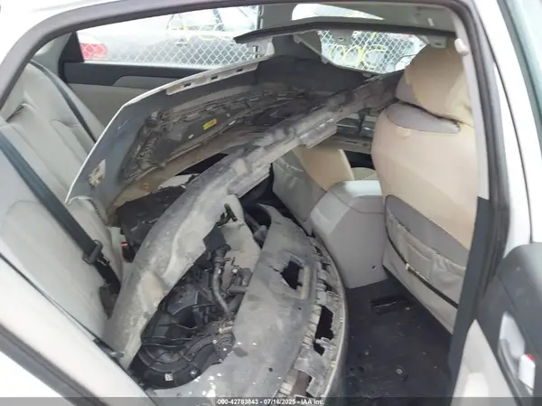 5NPE24AA1HH456117 2017 HYUNDAI SONATA - Image 8