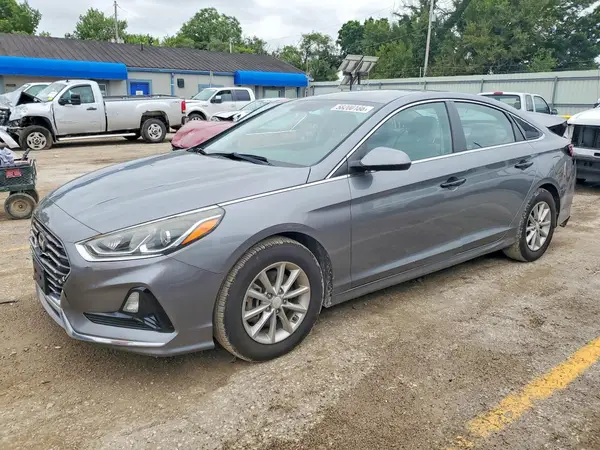 5NPE24AA1JH687377 2018 HYUNDAI SONATA - Image 1