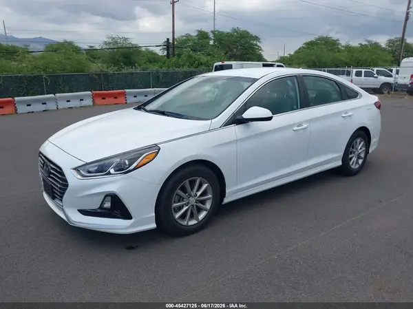 5NPE24AA1KH774911 2019 HYUNDAI SONATA - Image 2