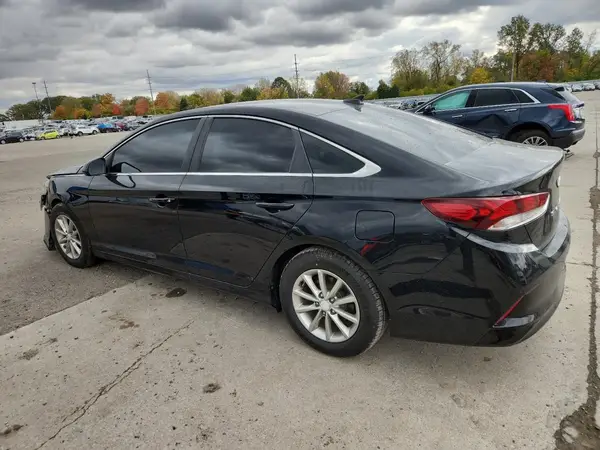 5NPE24AA1KH801783 2019 HYUNDAI SONATA - Image 2