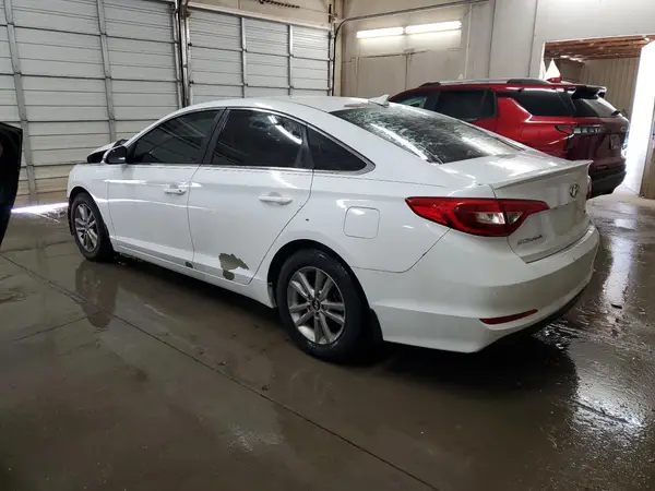 5NPE24AA2GH262906 2016 HYUNDAI SONATA - Image 2