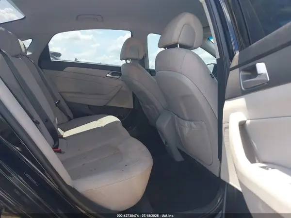 5NPE24AA2GH415607 2016 HYUNDAI SONATA - Image 8