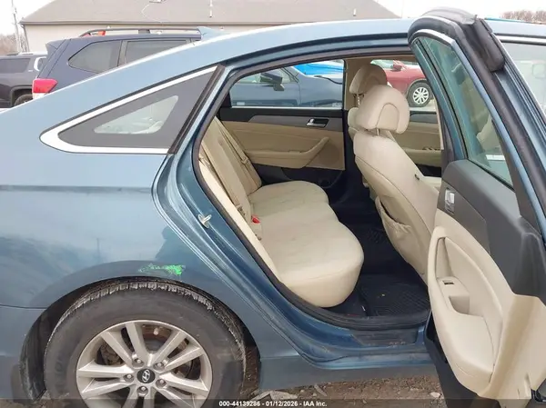 5NPE24AA2GH431726 2016 HYUNDAI SONATA - Image 8