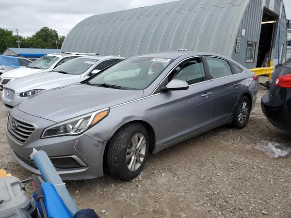 5NPE24AA2HH495850 2017 HYUNDAI SONATA - Image 1