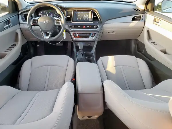 5NPE24AA2JH687436 2018 HYUNDAI SONATA - Image 8