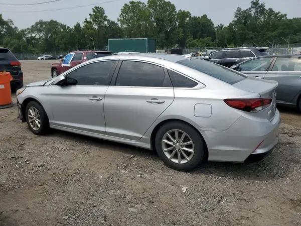 5NPE24AA2JH701500 2018 HYUNDAI SONATA - Image 2