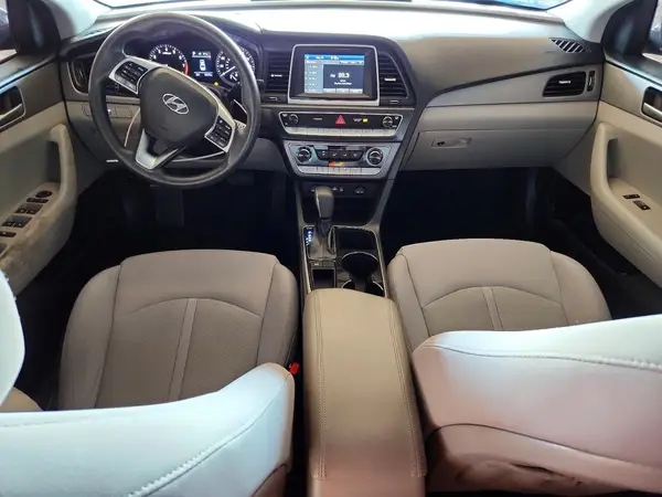 5NPE24AA2JH722699 2018 HYUNDAI SONATA - Image 8