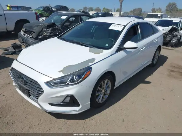 5NPE24AA2JH723156 2018 HYUNDAI SONATA - Image 2