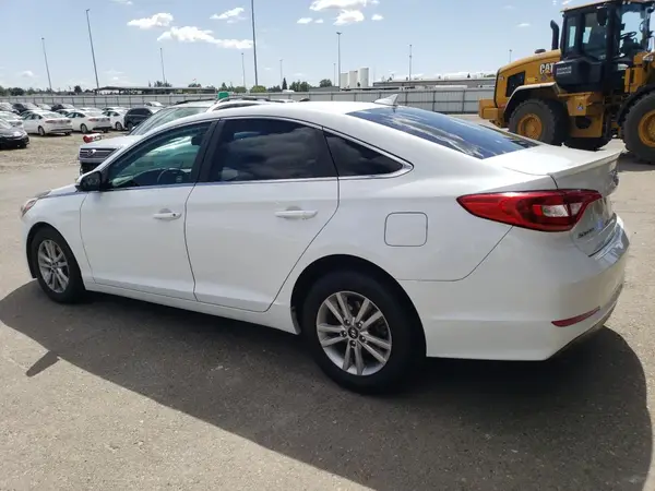 5NPE24AA3GH424087 2016 HYUNDAI SONATA - Image 2