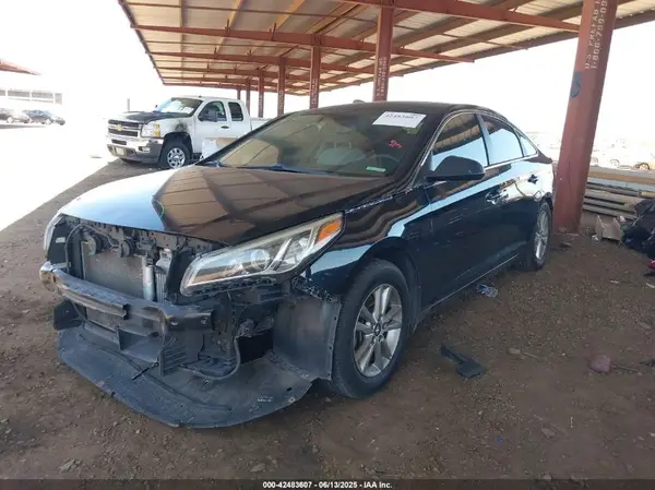5NPE24AA3HH454482 2017 HYUNDAI SONATA - Image 2