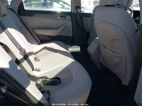 5NPE24AA3HH529326 2017 HYUNDAI SONATA - Image 8